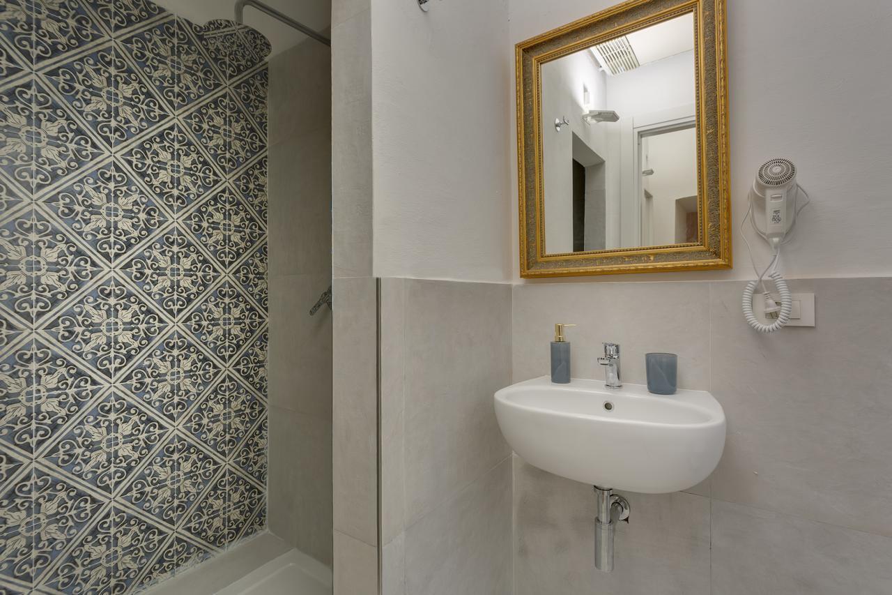 Residenze D'Epoca Collection-Sant'Anna Bed & Breakfast ฟลอเรนซ์ ภายนอก รูปภาพ