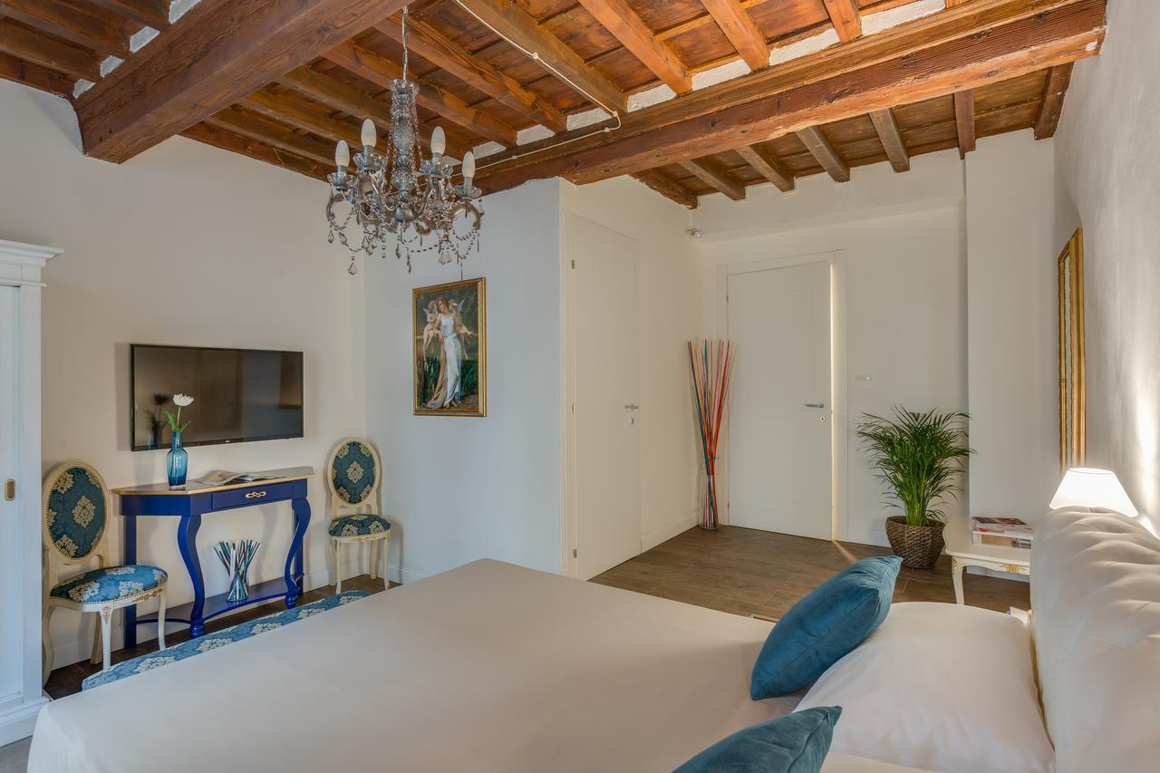 Residenze D'Epoca Collection-Sant'Anna Bed & Breakfast ฟลอเรนซ์ ภายนอก รูปภาพ